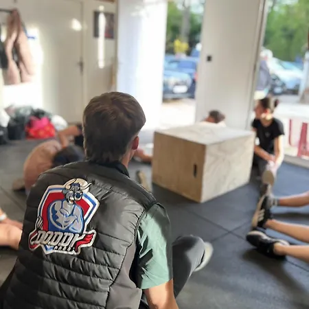 Tiny House - Bus Insolite - Avec Escape Game